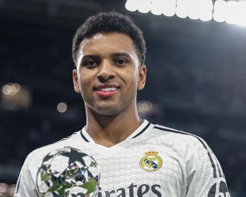 阿森纳成罗德里戈转会热门候选，球员接近离队引发转会风云