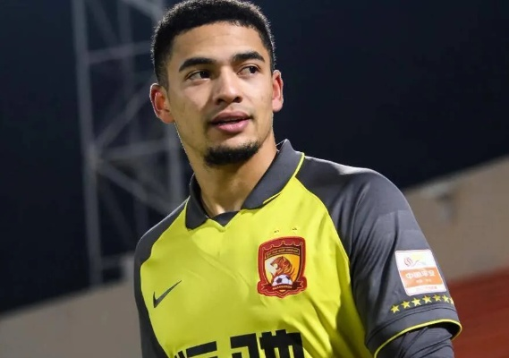 蒋光太缺席海港本轮亚冠比赛，国足后防或迎重大挑战，3月十八强赛前景堪忧