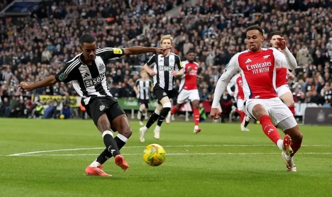 阿森纳英联杯梦碎，对阵曼城已燃尽所有，赛季四大皆空成定局？